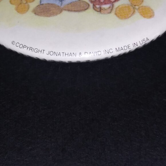 Precious Moments Religious Buttons Praise God Pins Lot of 2 Jonathan and David - Picture 4 of 5